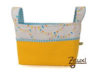 Zeuxl | Devided Basket Wimpelkette
