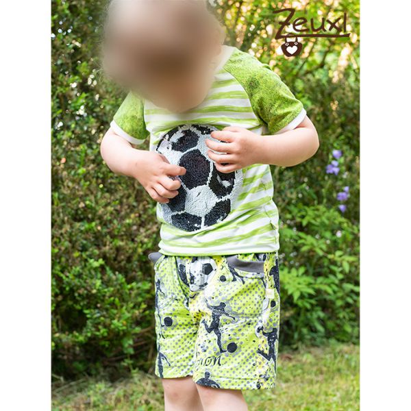 Zeuxl Fußball Streichel-Shirt