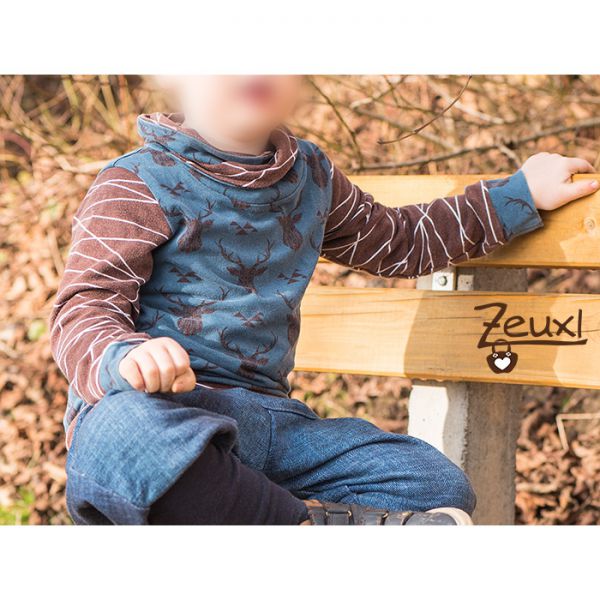 Zeuxl Winteroutfit mit Hirsch